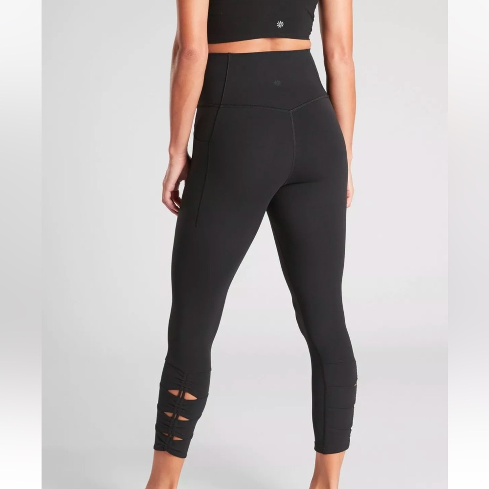 Athleta leggings salutation stash pocket II cinch 7/8 women’s large Size 3X